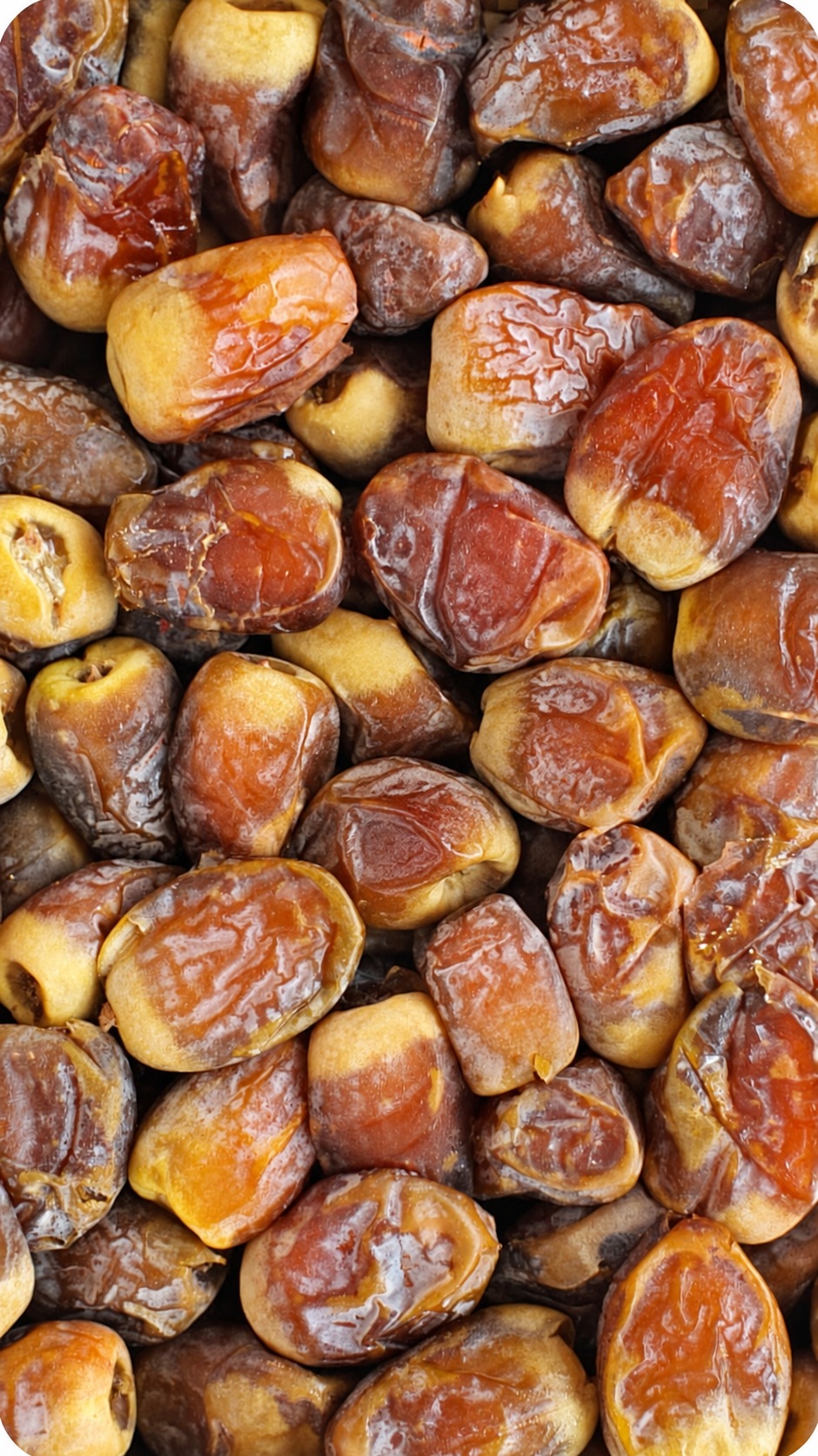 Dates from the Azzad collection